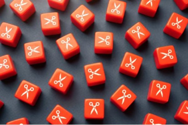 Large pharma companies reduced headcounts by more than 22K in 2025 as $300B patent cliff looms